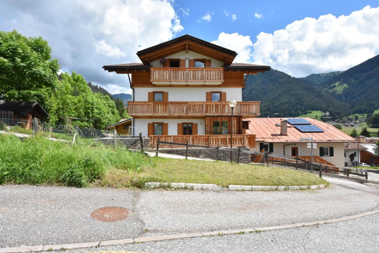 博萨迪法萨Casa Dorich公寓 外观 照片